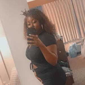 Meet your Posher, Tisha